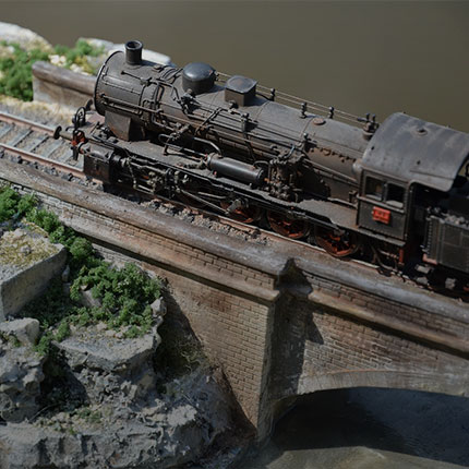 Train Scale Models